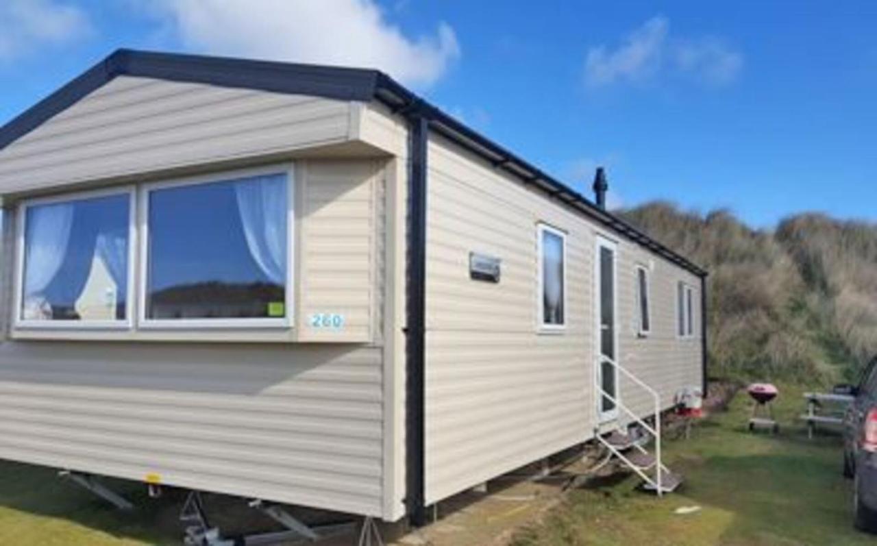 Cosy 3-Bed Caravan Combe Haven St Leonards On Sea Hollington  Екстериор снимка