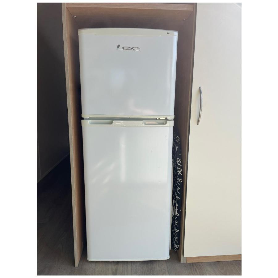 Cosy 3-Bed Caravan Combe Haven St Leonards On Sea Hollington  Екстериор снимка